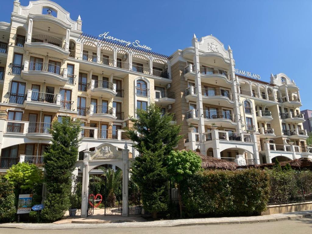Private Apartments In Harmony Suites Dream Island Sunny Beach Esterno foto
